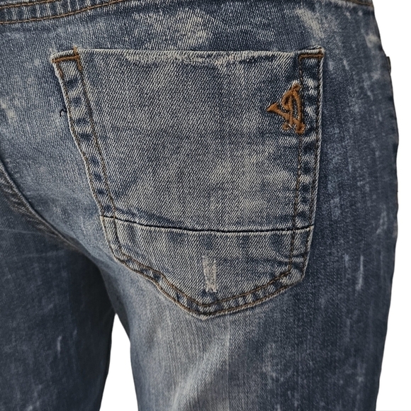 VIP Jeans Junior Size 5/6 Destroyed Acid Wash Skinny Lowrise Crop Jeans - Picture 4 of 6